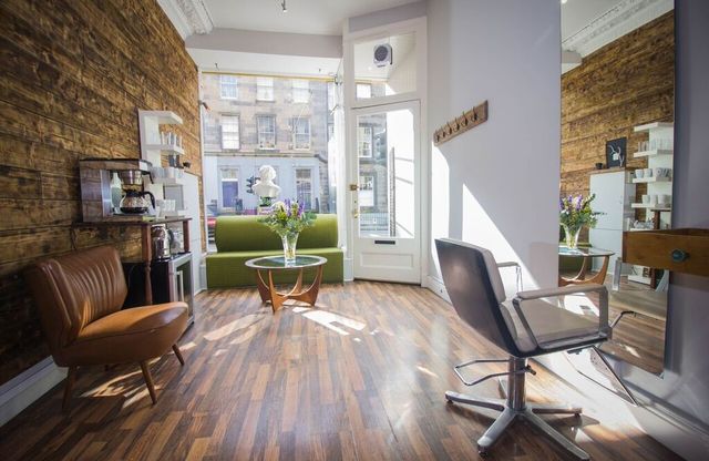 This is our beautiful Arthaushair Salon